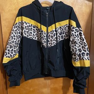 Cheetah print windy breaker